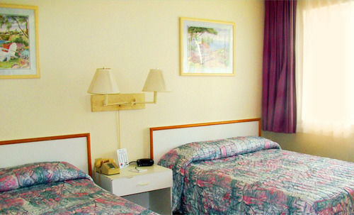 Silver Sands Beach Resort Key Biscayne Exterior photo