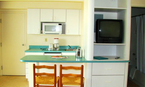 Silver Sands Beach Resort Key Biscayne Exterior photo